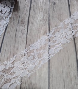 KORONKA BIAŁA 4 CM SZERKOA, 1 METR