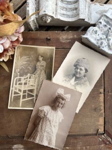 STARE - Vintage - FOTOGRAFIE 3szt 10X15cm KOBIETKI  