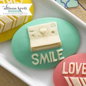 OZDOBA KAMEA SMILE 1SZT MIĘTA CM5073 webster's pages